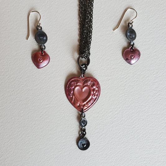 Timeless Hearts Necklace Bundle 1